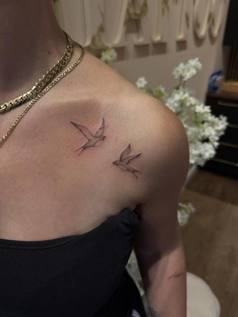 FineLine voorbeeld 10 tattoo